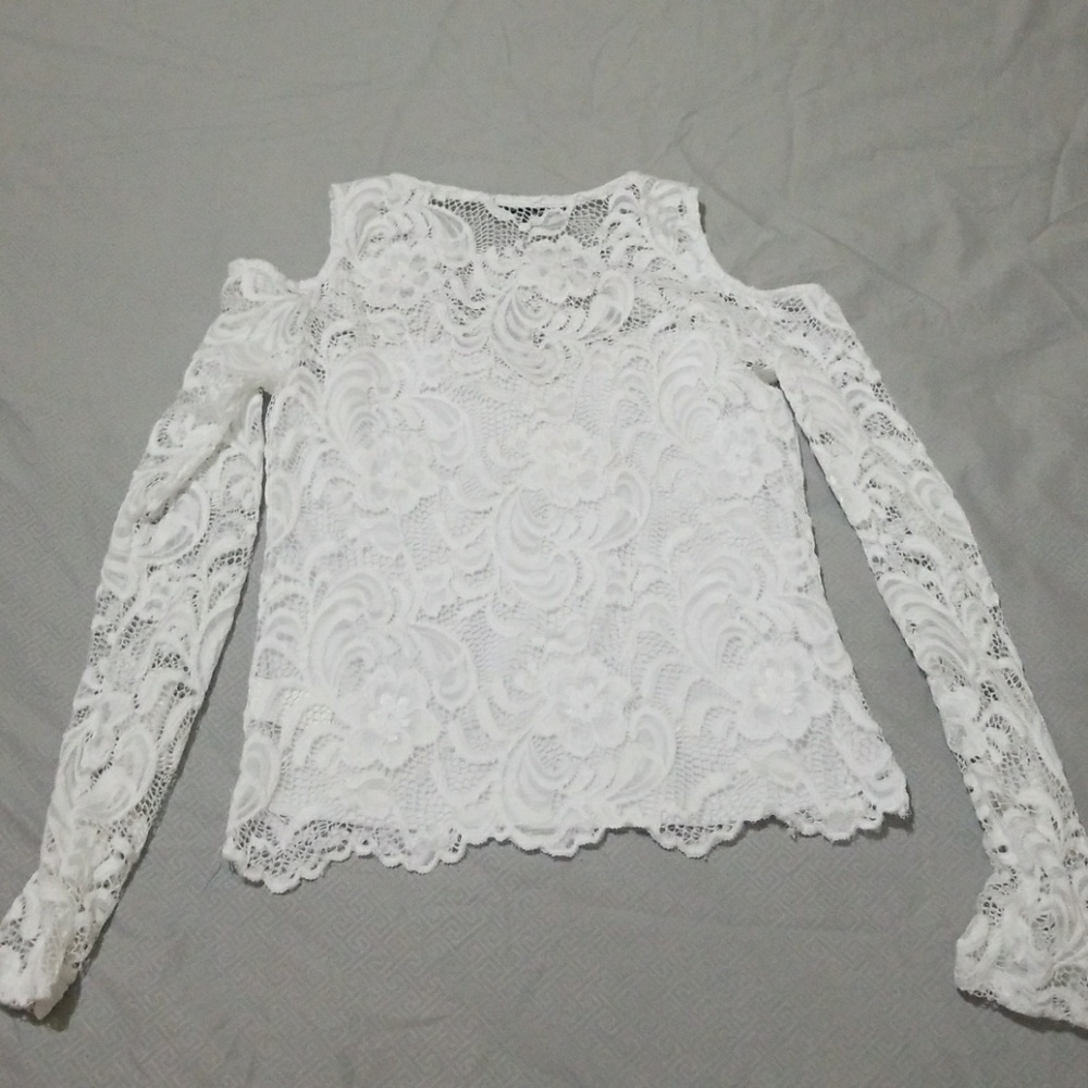 Top - Picture 2 of 3